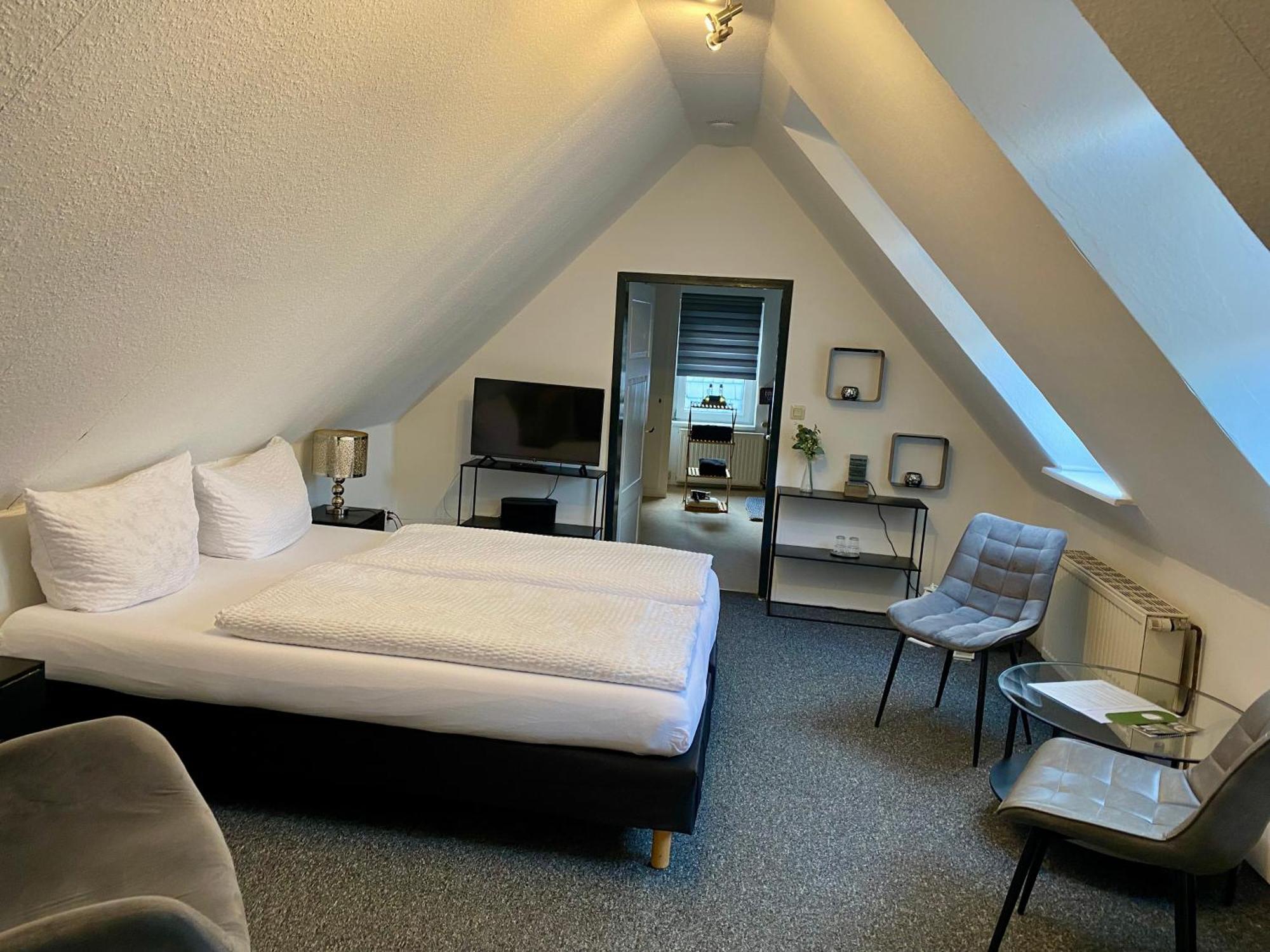 Altstadt-Hotel Gosequell Goslar Bagian luar foto